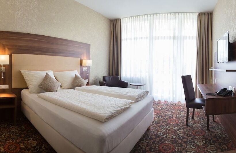 Номер Стандарт, Vitalhotel König Am Park