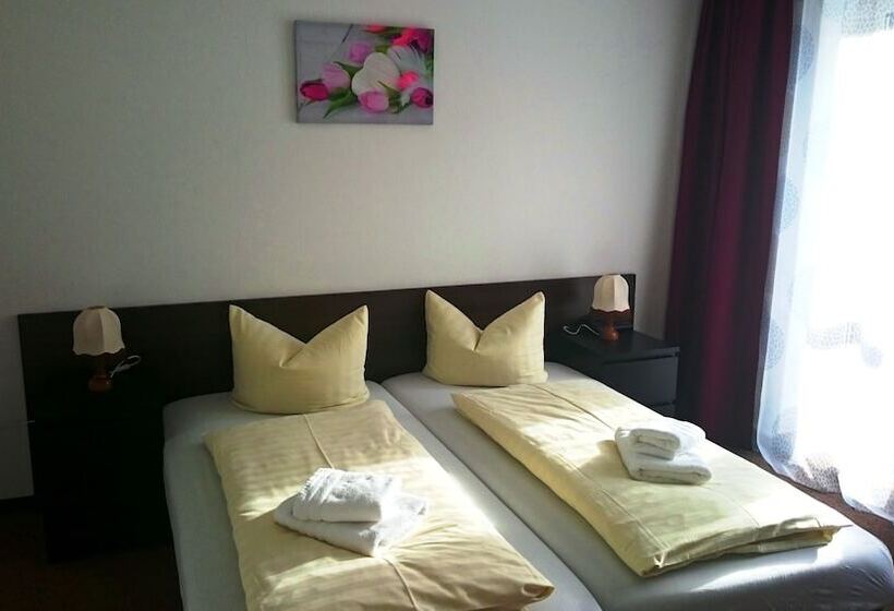 Номер Стандарт Трехместный, Ferienhotel Zwotatal