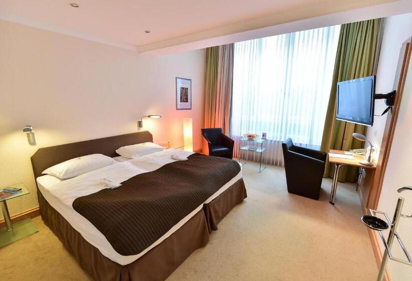 Номер Стандарт, Stadt Hotel Iserlohn