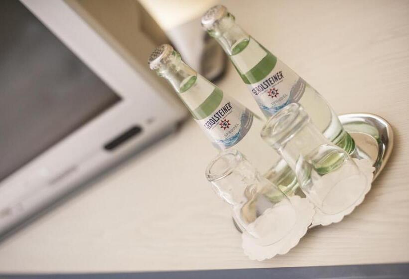 Номер Стандарт, Stargaze Forum Hotel Düsseldorf Hilden