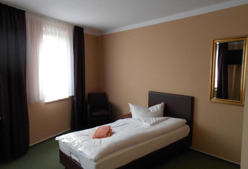 Номер Стандарт Индивидуальный, Síu Hotel Magdeburg