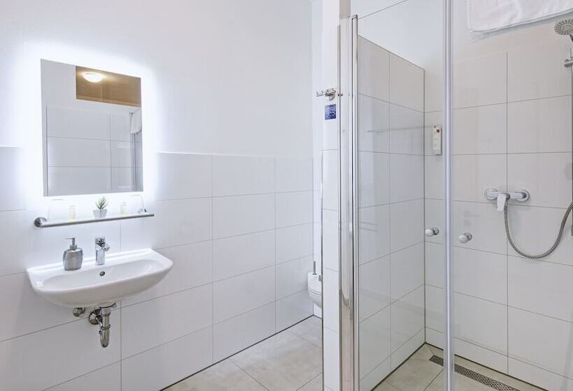 Номер Комфорт, Boutique Hotel Kronenstuben