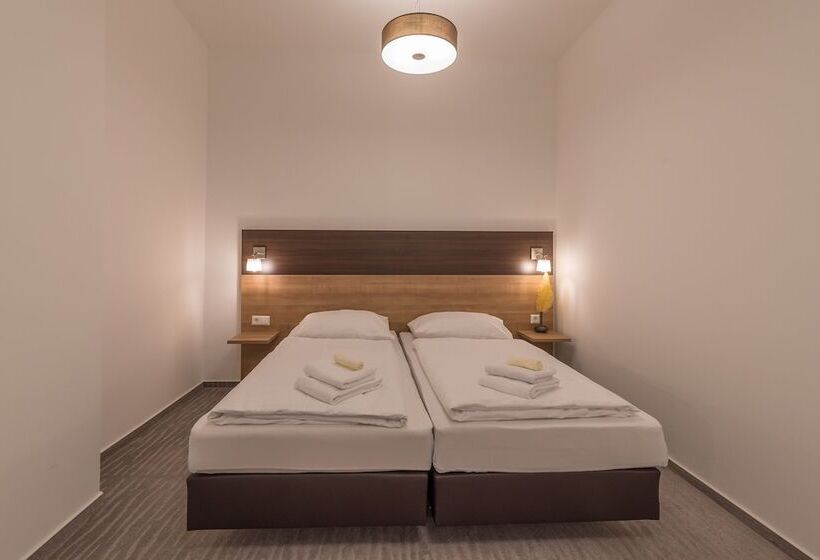 Номер Комфорт, Boutique Hotel Kronenstuben
