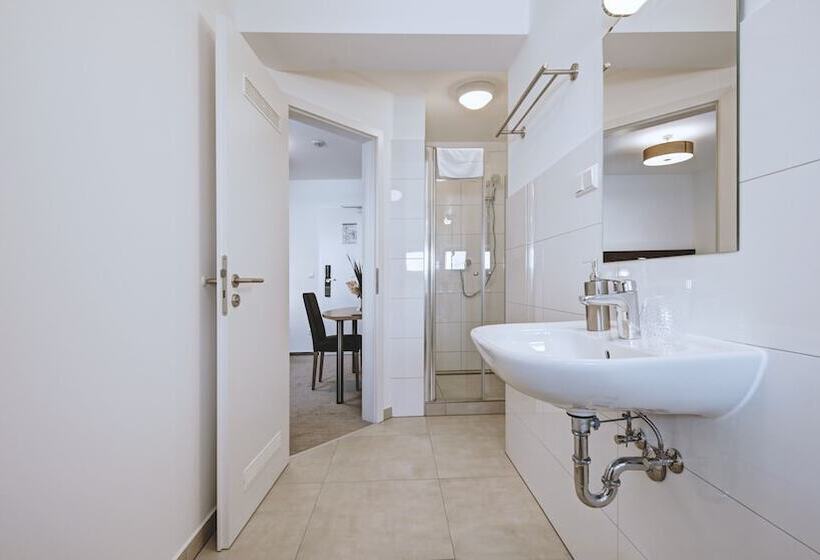 Номер Стандарт, Boutique Hotel Kronenstuben