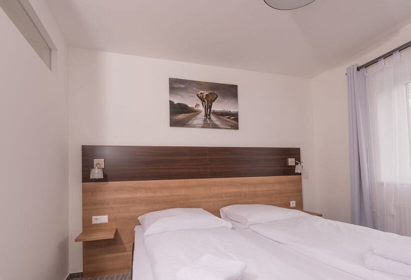 Номер Стандарт, Boutique Hotel Kronenstuben