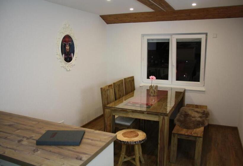 Family Suite, Ferienwohnungen Rebstock