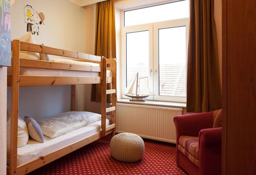 Четырехместный Номер Стандарт, Inselhotel Langeoog