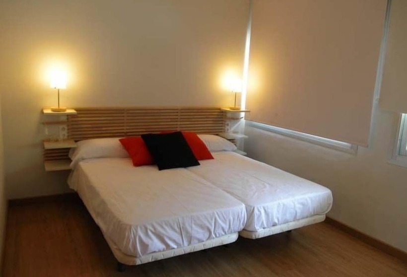 اتاق استاندارد, Dormavalencia Hostel