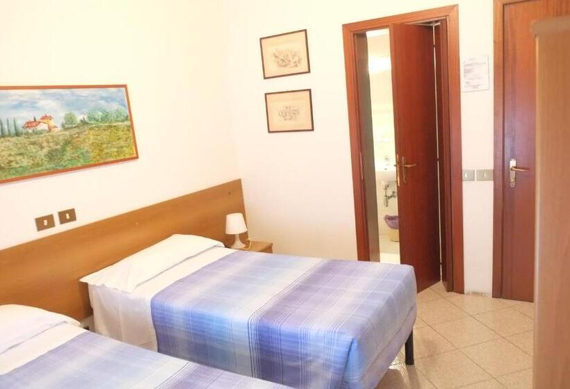 Номер Стандарт, Albergo Italia Di Nardi Renzo & C Snc