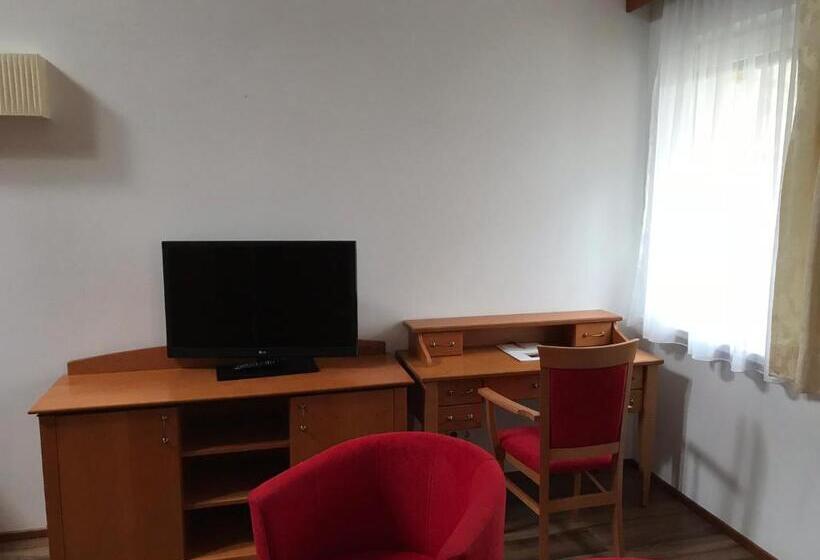 Апартаменты 1 Спальня, Payerbacherhof