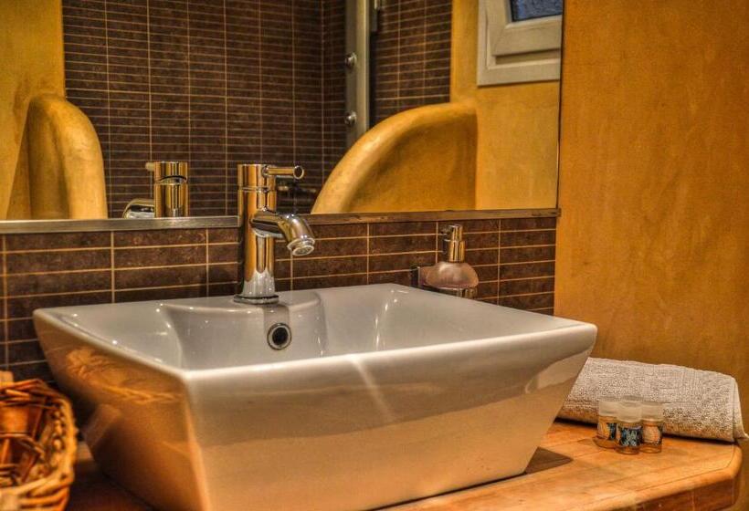 家庭套房, Iro Suites