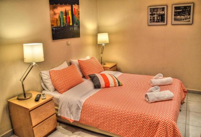 标准间, Iro Suites