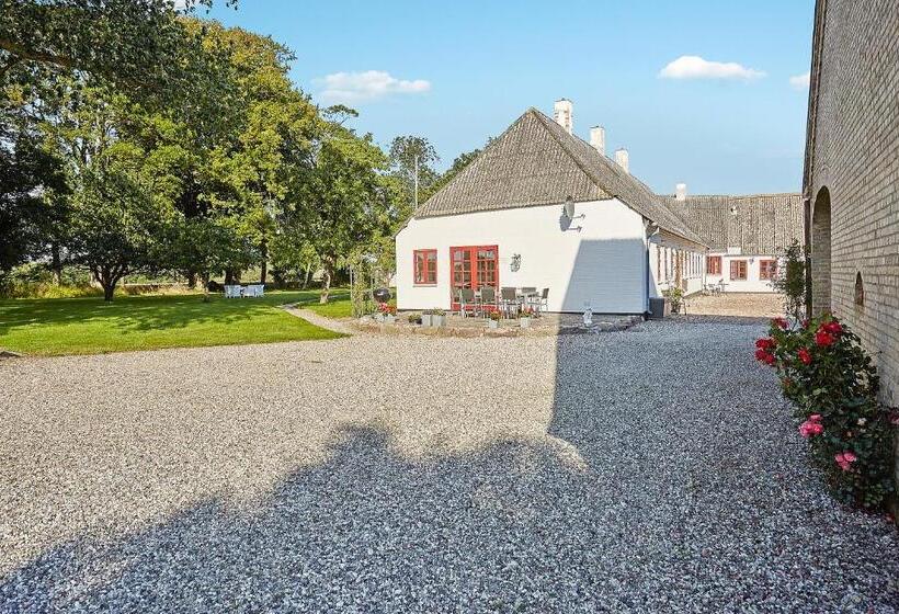 Апартаменты 1 Спальня, Bed And Breakfast åløkke