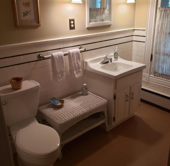 Номер Стандарт, Hudson Manor Bed & Breakfast