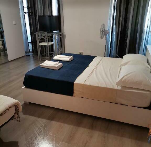 اتاق استاندارد چهار تخته, B&b Porto Vecchios   Stazione Centrale Trieste