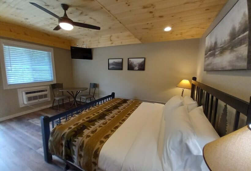 Номер Deluxe, The Carter Lodge On The River