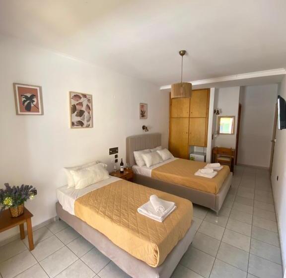 スタンダードトリプルルーム, Oscar Hotel Lefkada