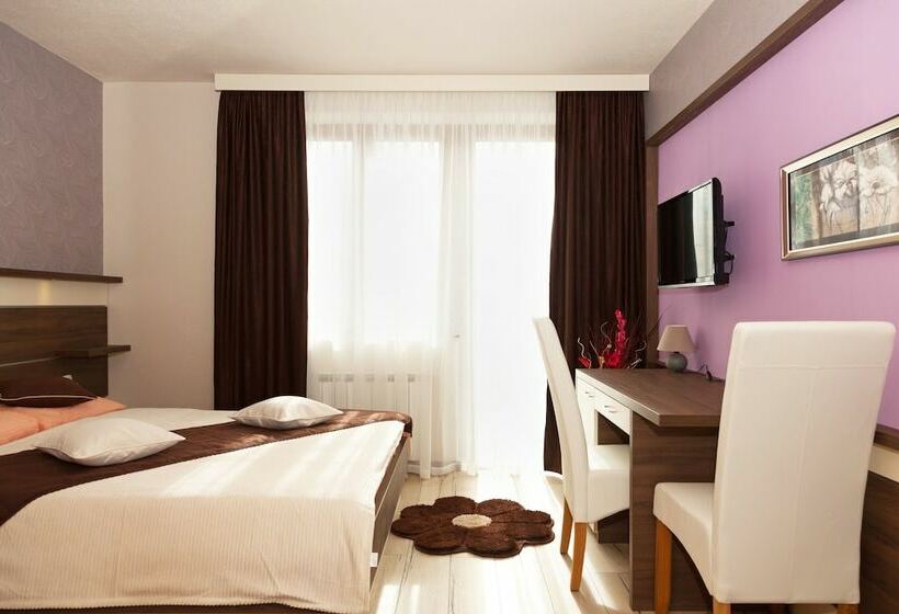اتاق سوپریور با چشم‌انداز باغ, Guesthouse Villa Plitvička