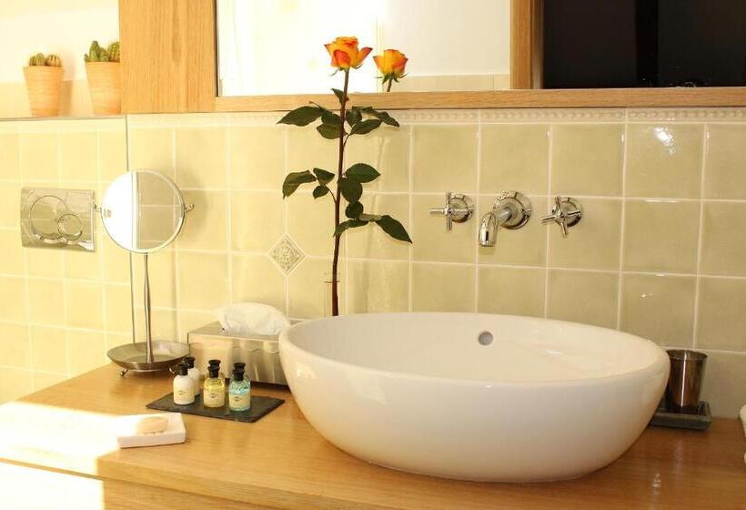 Номер Стандарт, Romantik Hotel Chalet Am Kiental