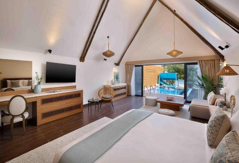 Вилла с 1 спальней и бассейном, Anantara World Islands Dubai Resort