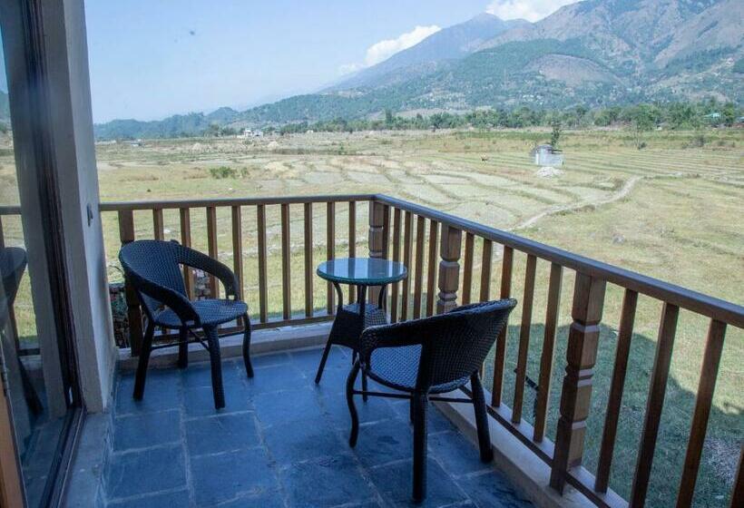디럭스 룸, Osho Himalayas Wellness Resort