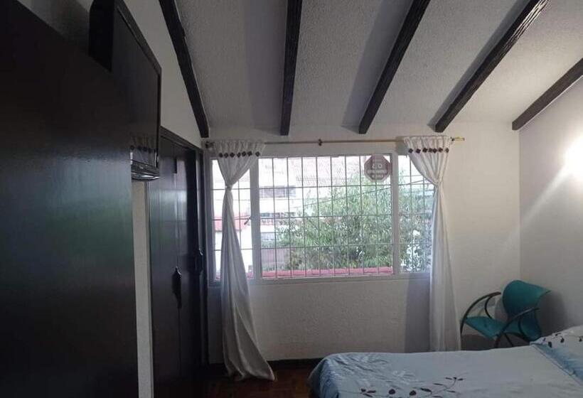 اتاق استاندارد با بالکن, Bogotá Calle 100