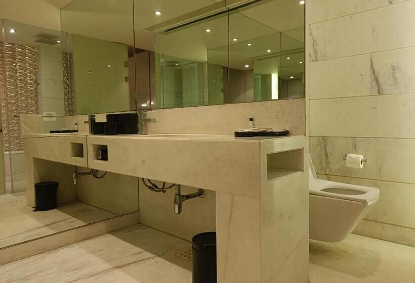 Номер Стандарт, Boulevard By Design Hotel Chennai