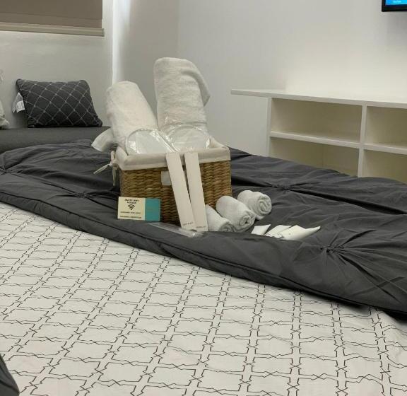套房, Real Serene Suite By Azure North