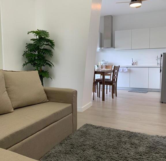 套房, Real Serene Suite By Azure North