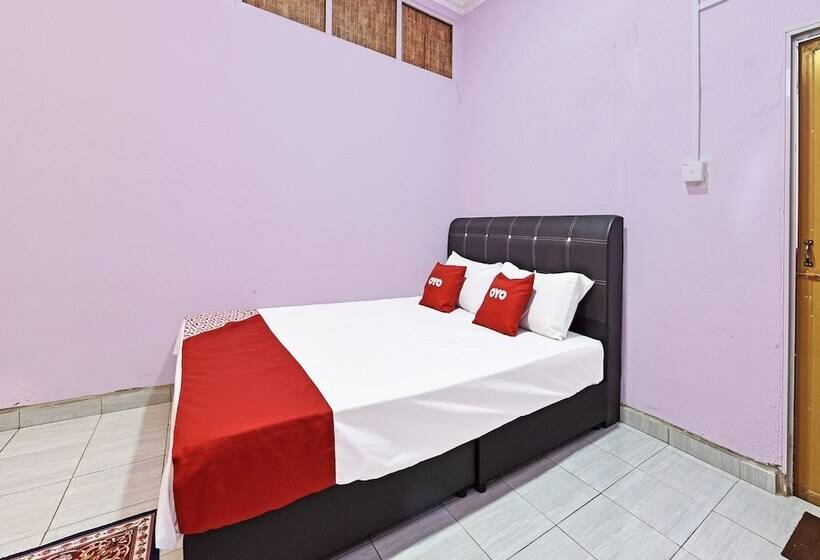 Номер Deluxe, Oyo 90551 Zn Mix Homestay & Roomstay