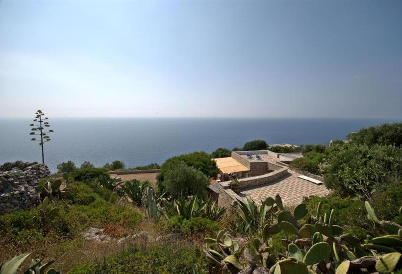 Апартаменты 1 Спальня с Террасой, Trullo Mediterraneo  Santa Maria Di Leuca