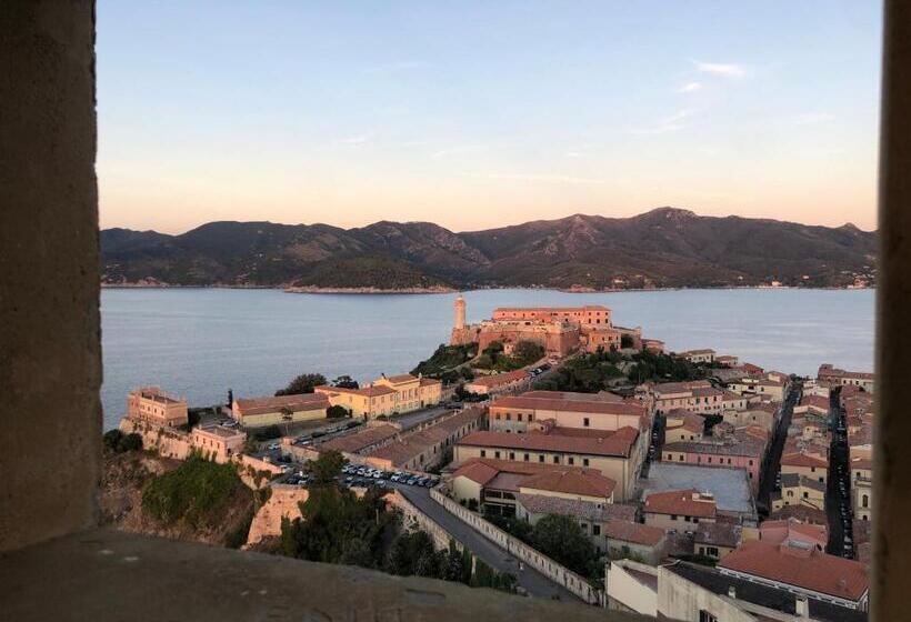 Номер Стандарт Вид на Сад, Bed And Coffee Rooms Portoferraio