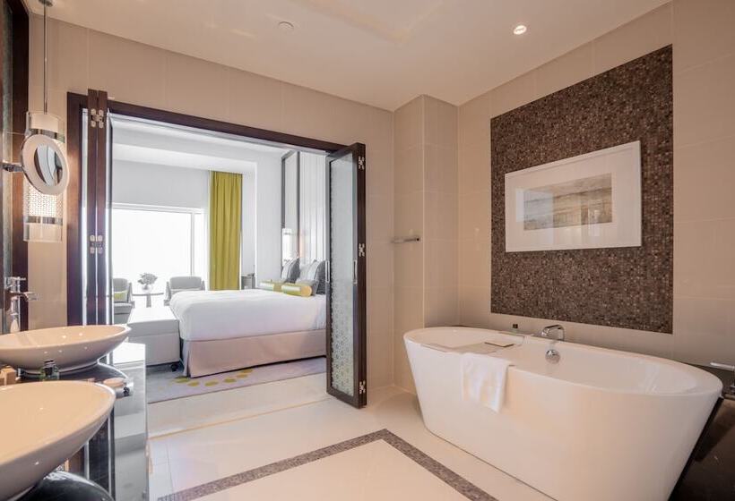 Номер Superior Вид на Море, Rixos Marina Abu Dhabi