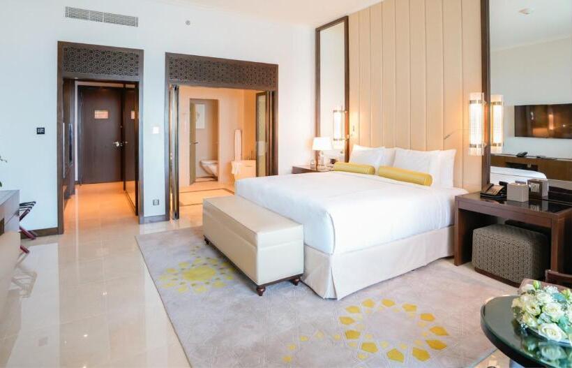 غرفة بريميوم مع إطلالات, Rixos Marina Abu Dhabi