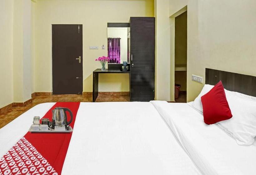 Standardrum, Flagship Honnagiri Residency