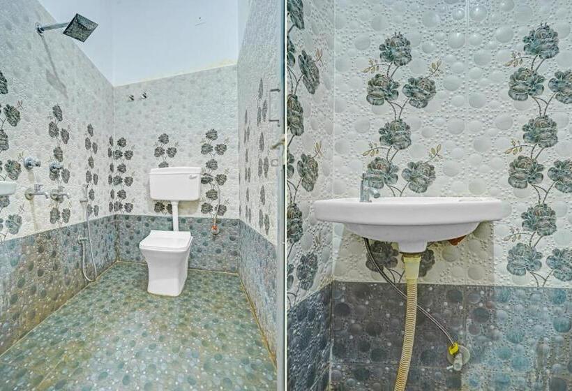 Трехместный Номер Классика, Spot On  Evening Star Inn