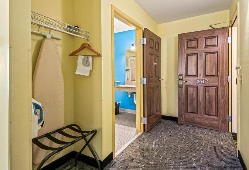 Номер Стандарт Кровать Квин Адаптированный для Инвалидов, Magnuson Hotel Wildwood Inn Crawfordville
