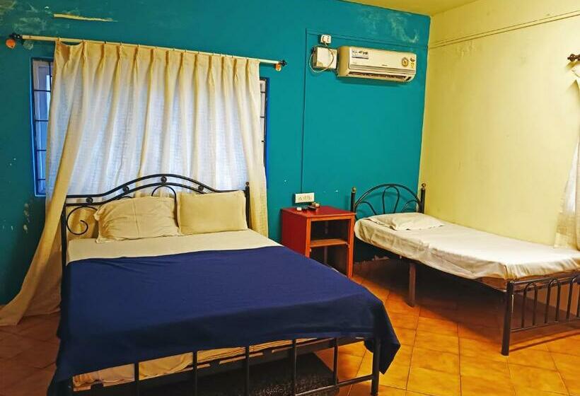Трежместный Номер Economy, Staymaker 7th Heaven Holiday Resort