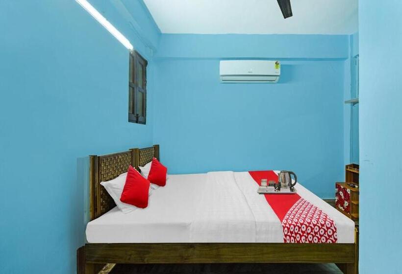 Трехместный Номер Классика, Flagship  Rudra Residency