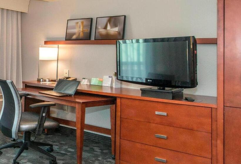 带大床的标准间, Courtyard By Marriott Montgomery Prattville