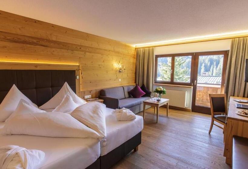 Номер Стандарт, Plattenhof