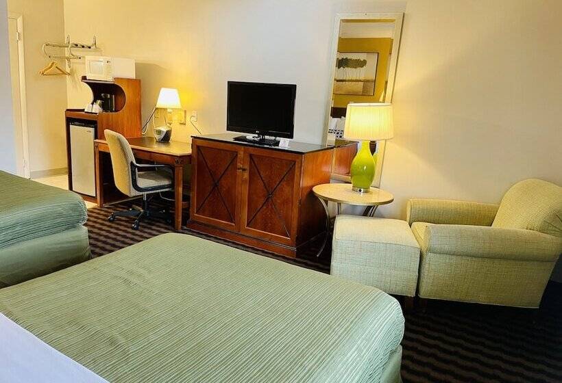 스탠다드 룸 더블 침대 2개, Red Carpet Inn Duncannon