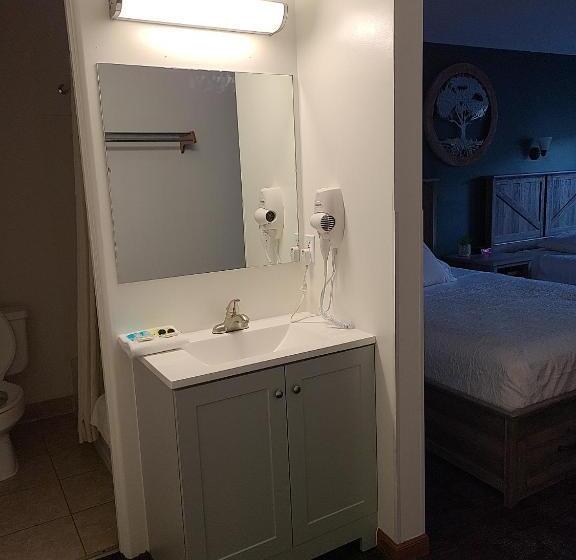 장애인을 위한 스탠다드 룸, Jefferson Inn