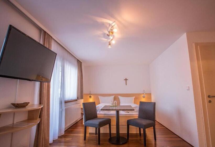 Номер Superior с Балконом, Gästehaus Pension Barbara