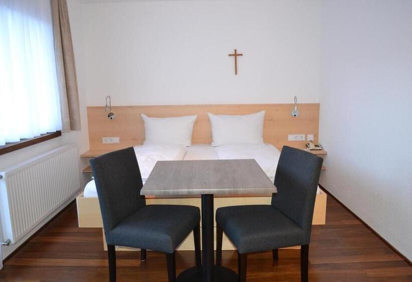 Номер Superior с Балконом, Gästehaus Pension Barbara