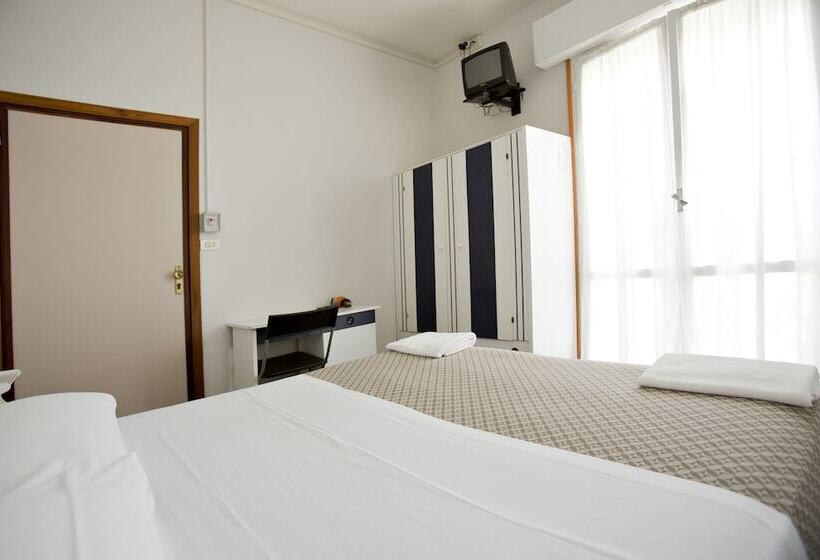 이코노미 룸, B&b Avana