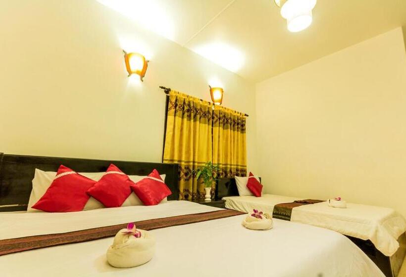 اتاق خانوادگی, Bou Savy Guesthouse