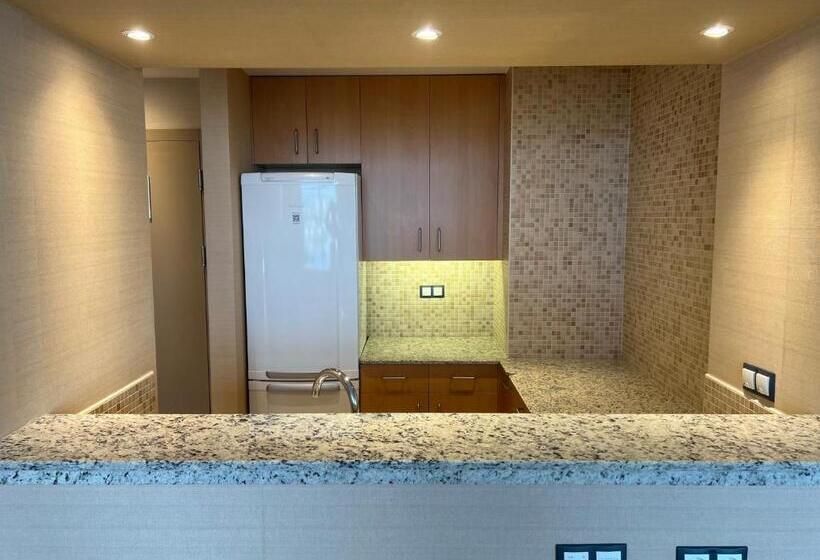 آپارتمان 3 خوابه, Atyrau Executive Apartments