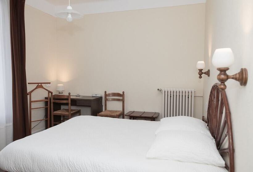 Номер Стандарт, Cit Hotel Aéro