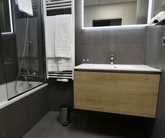 Номер Superior, In Situ